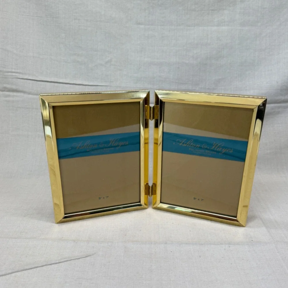 Vintage Brass Double Hinged Picture Frame 5x7 Folding Photo Gold Desk Decor